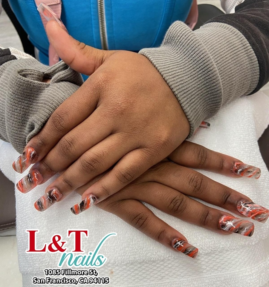 L & T Nails